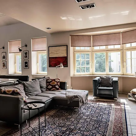 Spacious 2-story Apt. W/ Terrace - 280 M2 *