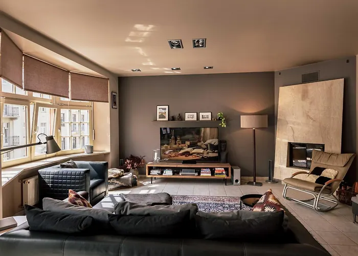 Spacious 2-story Apt. W/ Terrace - 280 M2 Dzīvoklis