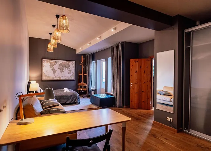 Spacious 2-story Apt. W/ Terrace - 280 M2 Dzīvoklis