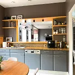 Spacious 2-story Apt. W/ Terrace - 280 M2 *